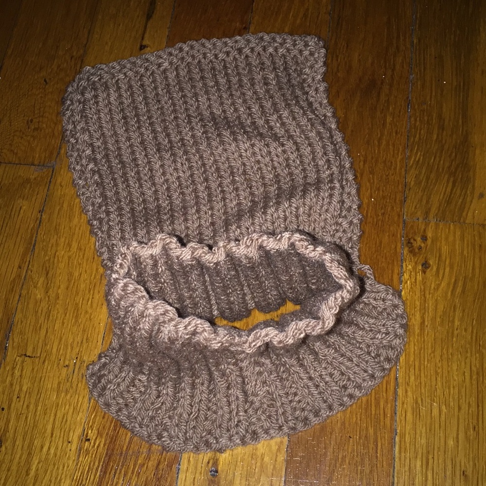 Wool choker - Picture 2 of 4
